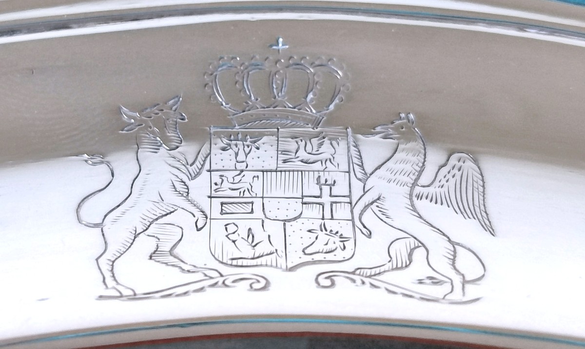 Six assiettes en argent massif avec les armoiries du Grand-Duché Mecklenbourg-Schwerin -photo-2