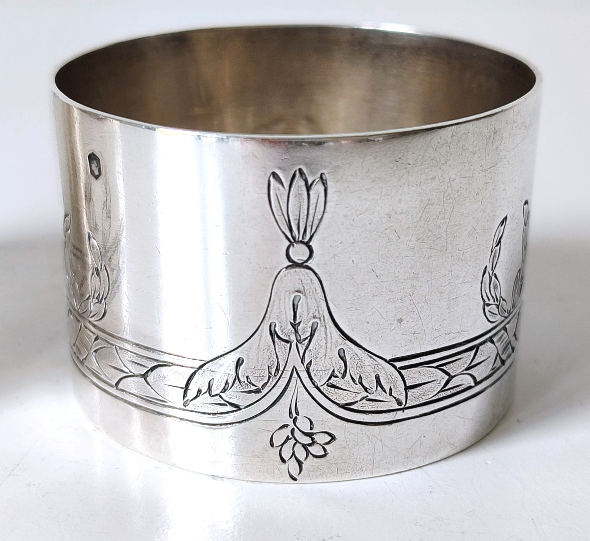 Un couple de ronds de serviette en argent massif Puiforcat -photo-2