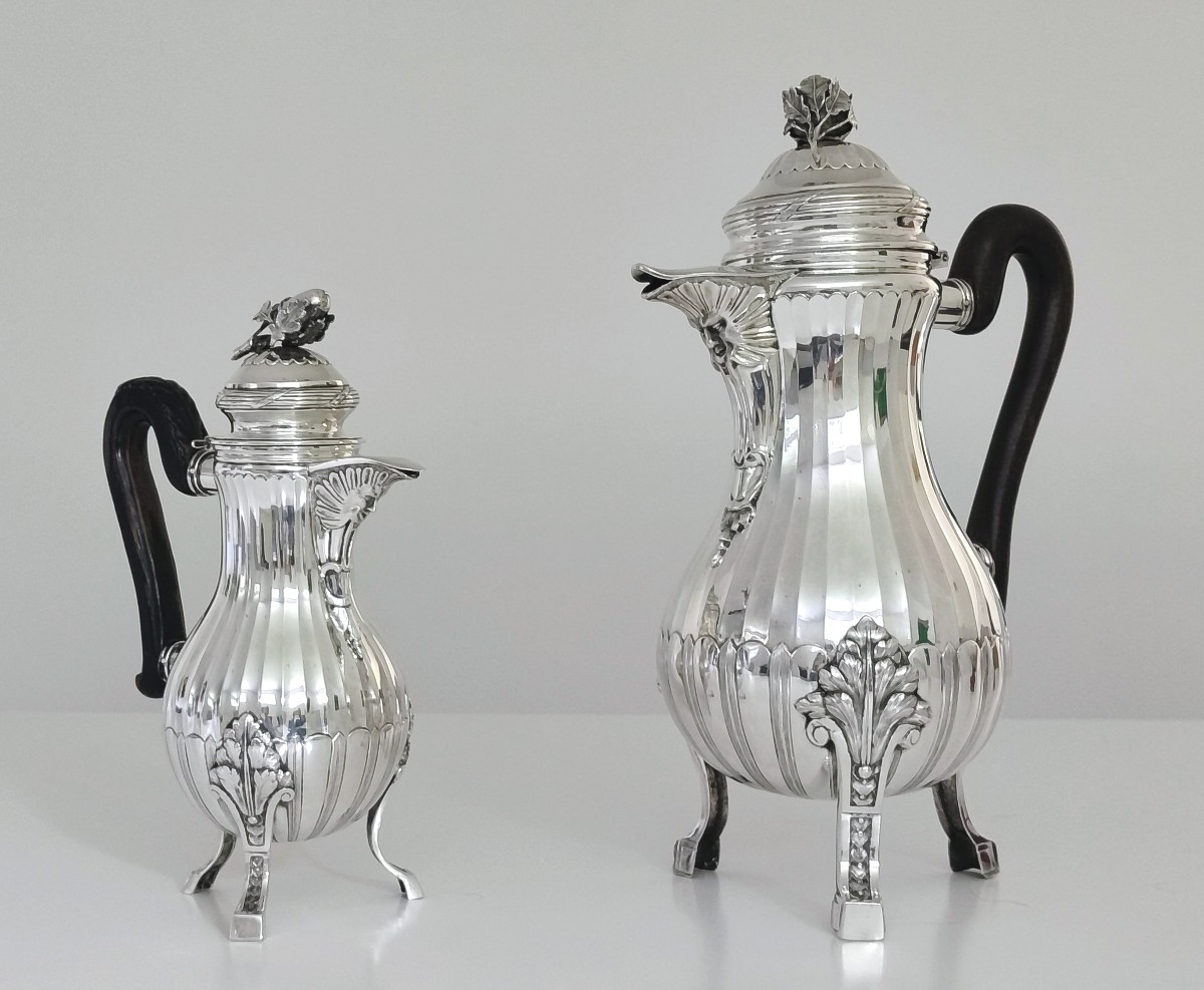 Ensemble de deux cafetières en argent massif Bruxelles 18ème siècle 