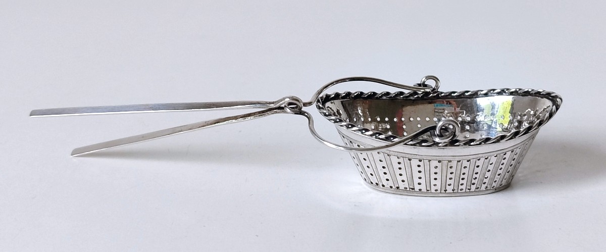 Four Empire Tea Strainers In Sterling Silver-photo-4