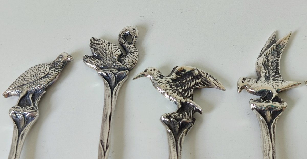 Twelve Solid Silver Tea, Coffee Spoons Decorated With Birds -photo-3