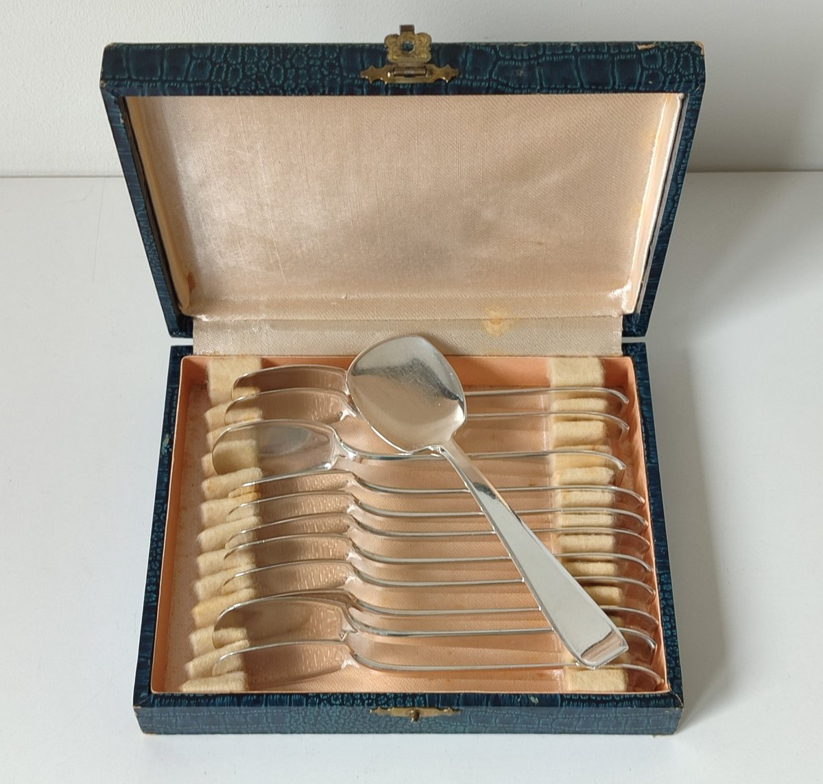 Twelve Art Deco Solid Silver Ice Cream Spoons By Wolfers, Mona Lisa Model