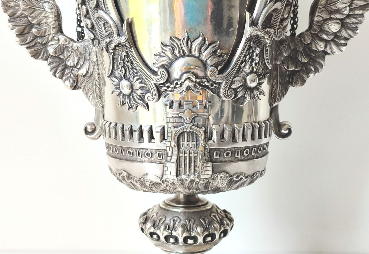Large Commemorative Cup In Solid Silver By Jean-françois Dufour -photo-4