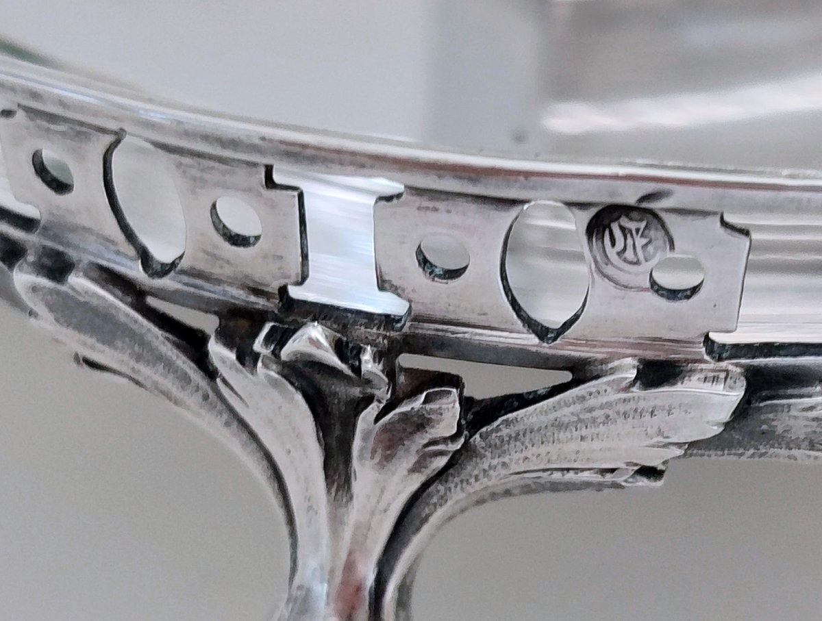 Drageoir en argent massif d'époque empire orné d'une figurine de maure-photo-4