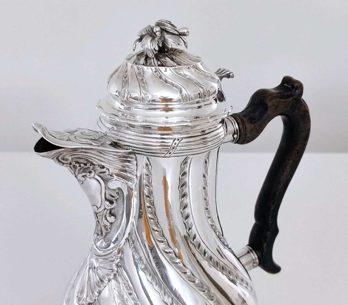 Cafetière en argent massif Mons 1774-photo-4