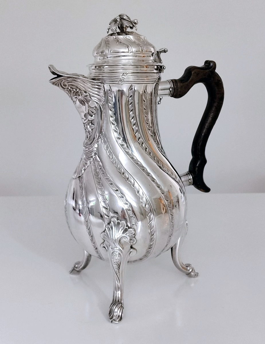 Cafetière en argent massif Mons 1774