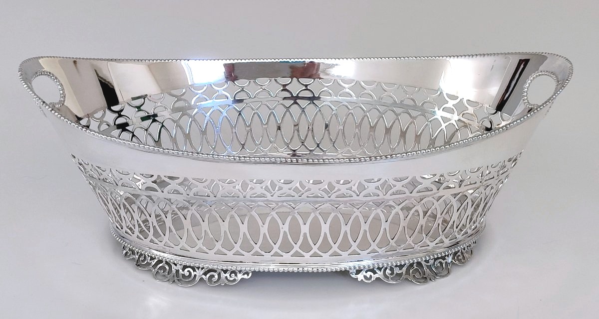 Basket In Solid Silver 