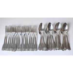 Eighteen Solid Silver Table Forks And Eighteen Spoons With Coats Of Arms, 18th Century 