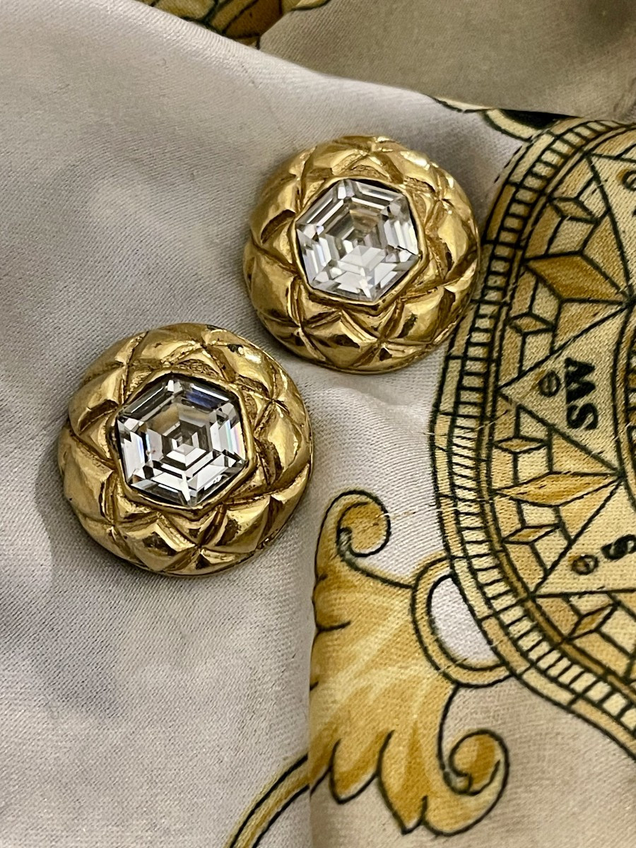 Boucles d'oreille / Clips  Vintage Chanel  - Année 1990-photo-2