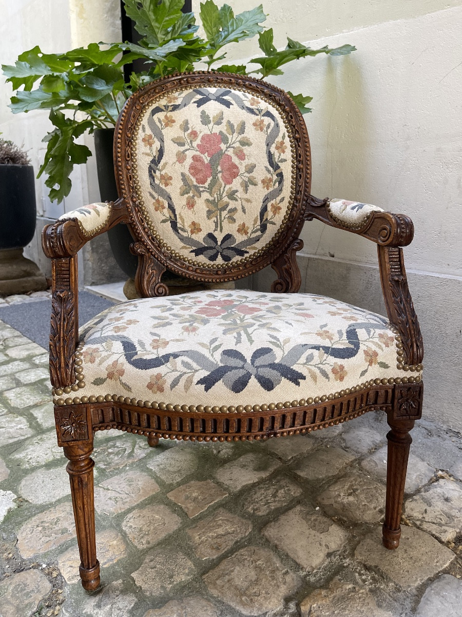 Pair Of Louis XVI Period Oak Cabriolet Armchairs - 18th Century-photo-1