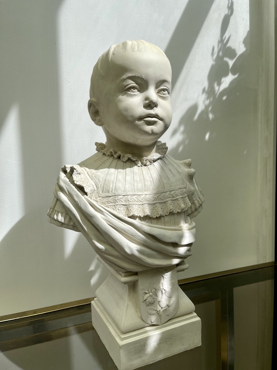A Plaster Bust Depicting A Young Child From The 19th Century-photo-2