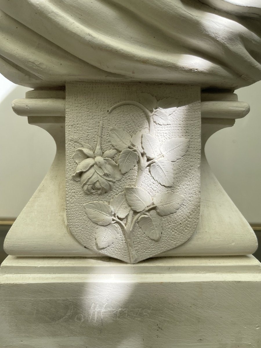 A Plaster Bust Depicting A Young Child From The 19th Century-photo-4