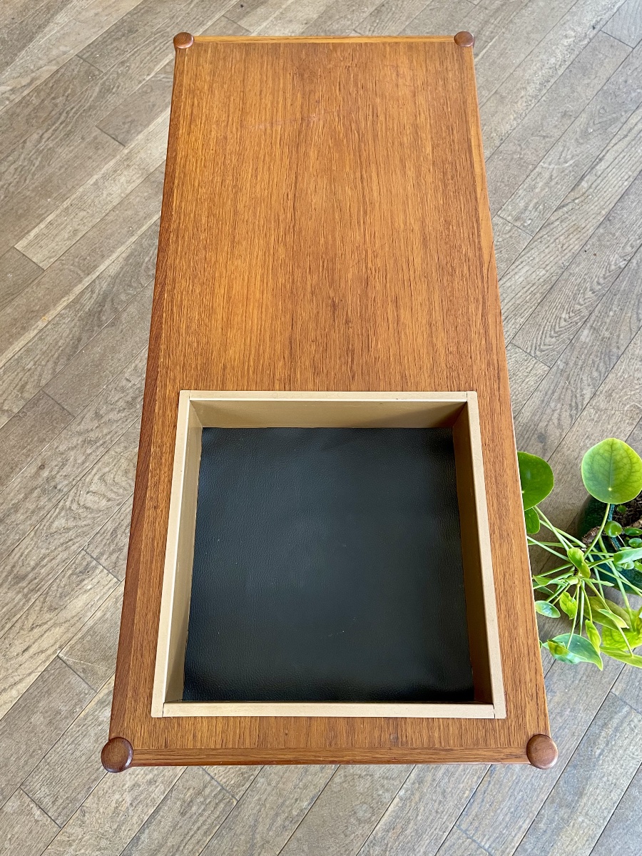 Scandinavian Teak Coffee Table With Built-in Planter, Sweden, 1970s-photo-4