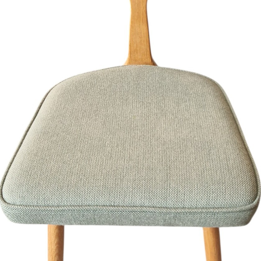 Tripod Chair, Guillerme And Chambron-photo-3
