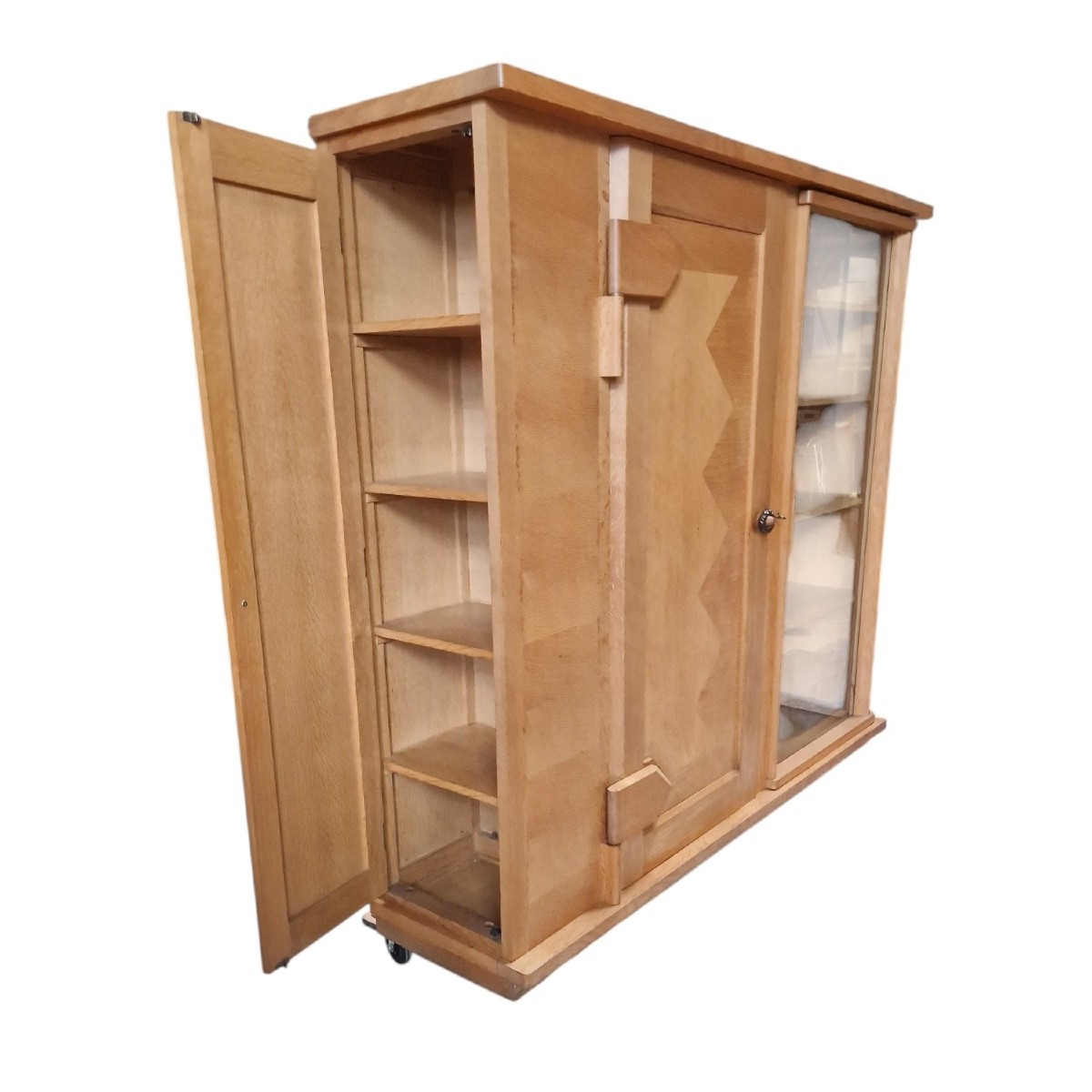 Guillerme And Chambron Golden Oak Wardrobe-photo-3