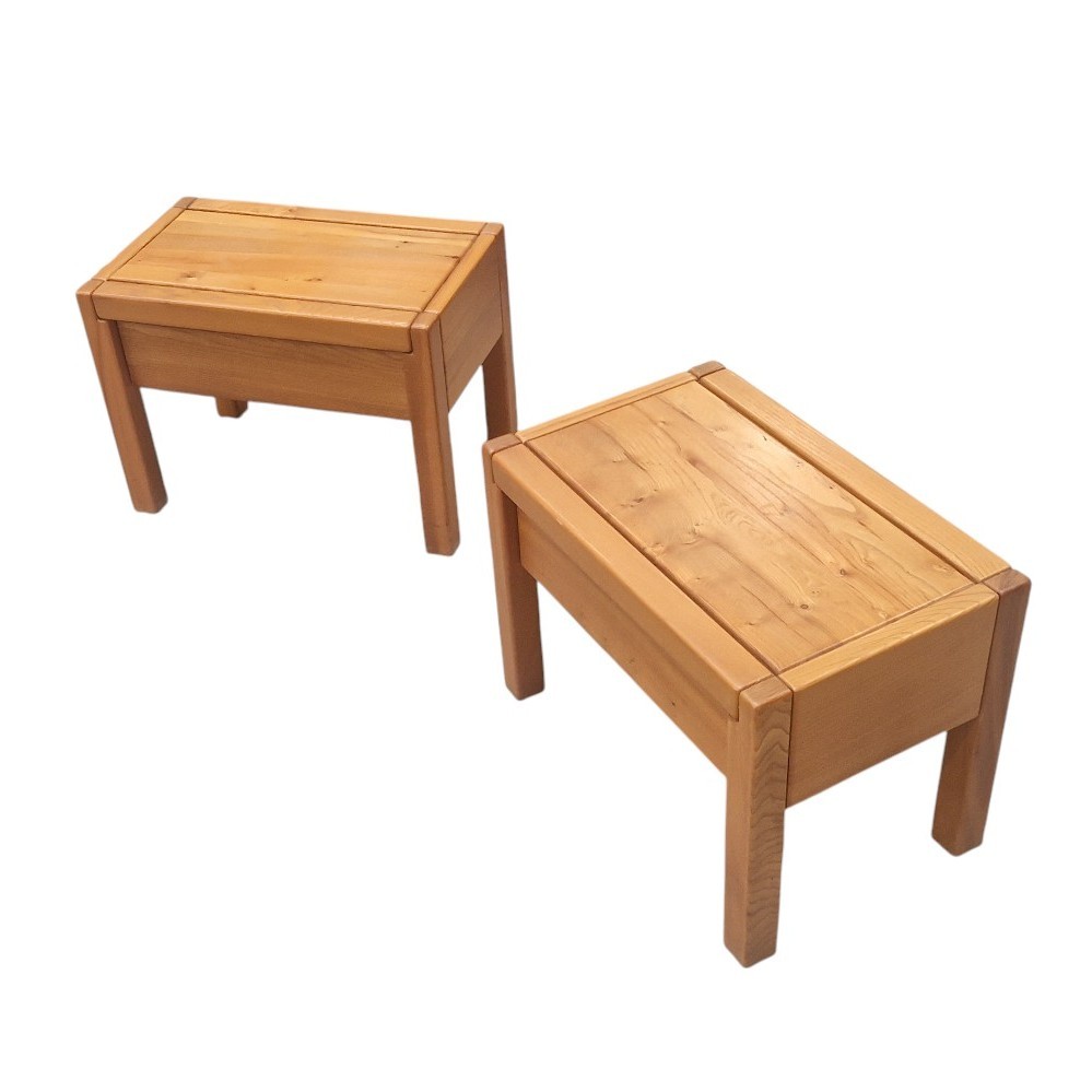 Paire de chevets en orme massif, Maison Regain
