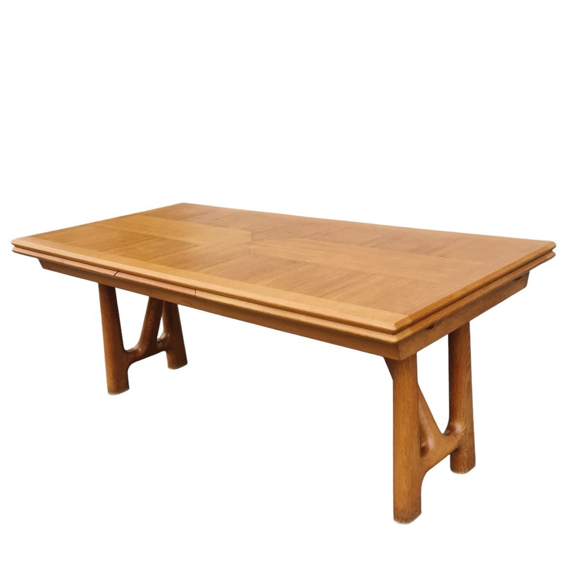 Table à l'italienne en chêne clair, Guillerme et Chambron