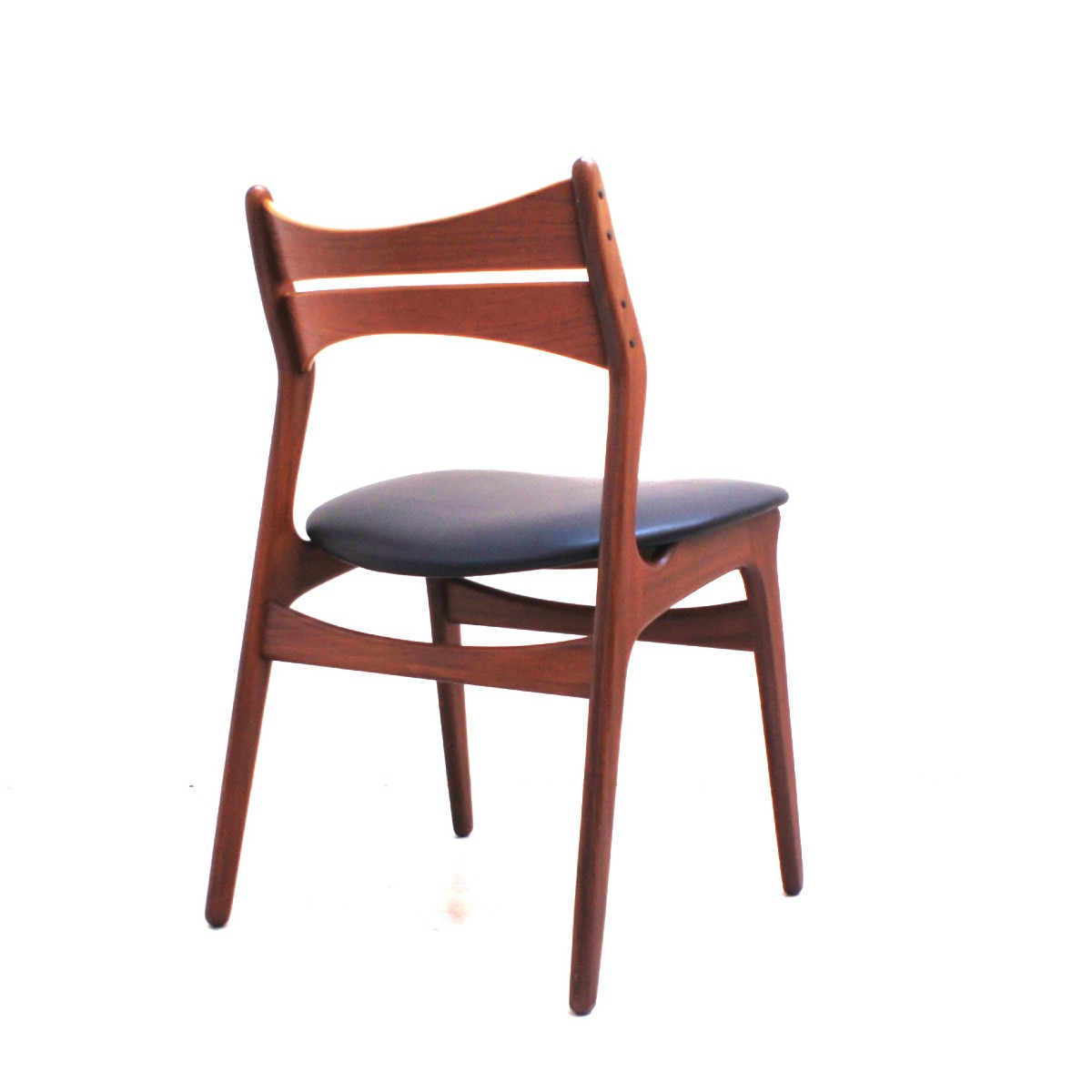 Série de 4 chaises scandinaves en teck, Erik Buch-photo-4