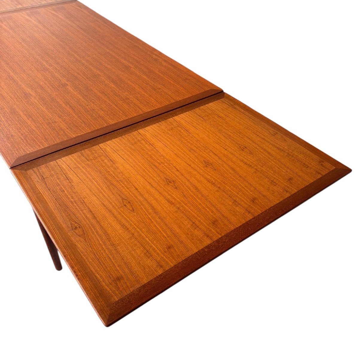 Très grande table de salle à manger scandinave en teck-photo-1