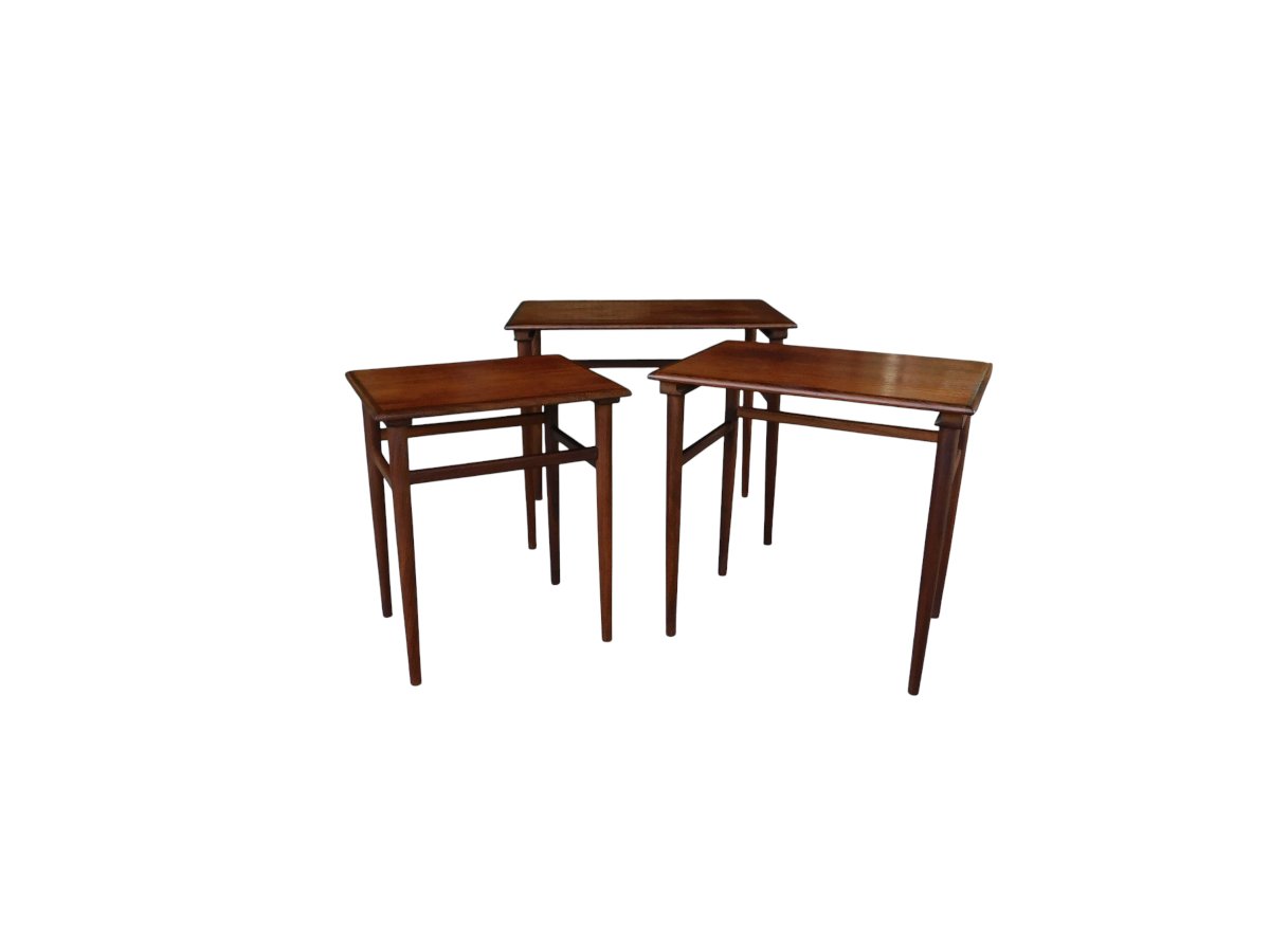 Set de 3 tables gigognes scandinaves en teck-photo-4
