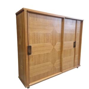 Grande armoire en chêne Guillerme et Chambron