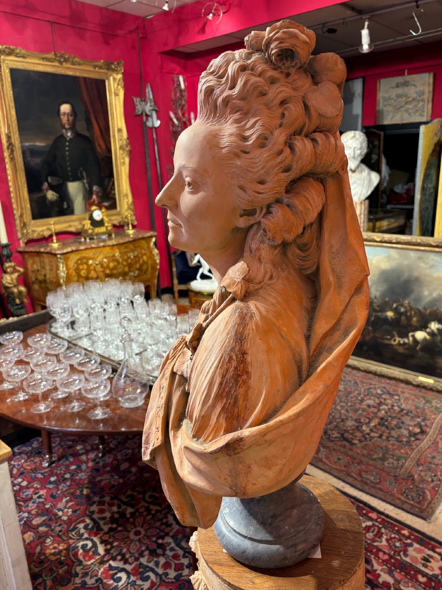 Bust Of Mademoiselle Guimard In Terracotta, Signed “merchi F.” And Dated 1779-photo-1