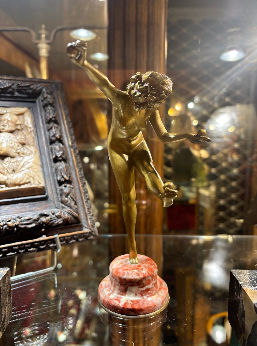 Claire Colinet (1880-1950) "La Jongleuse Nue", bronze doré, Art déco.-photo-1