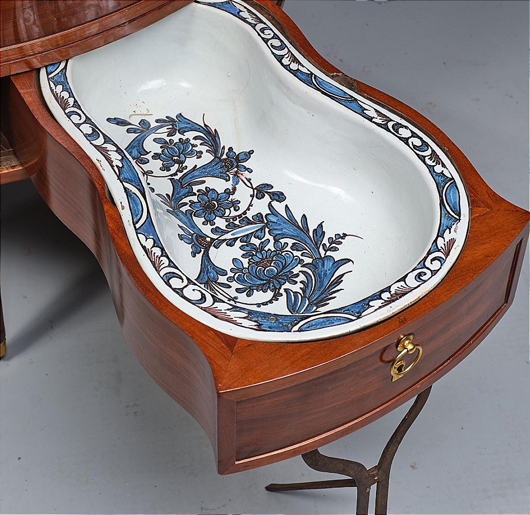 Bedroom Or Bathroom Chest Of Drawers-photo-3