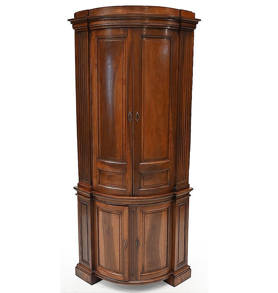 Encoignure en noyer teintée acajou Louis XVI