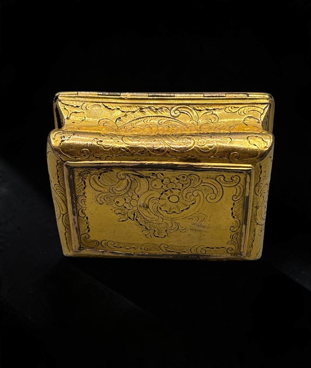 18th-century Pomponne Snuff Box-photo-2