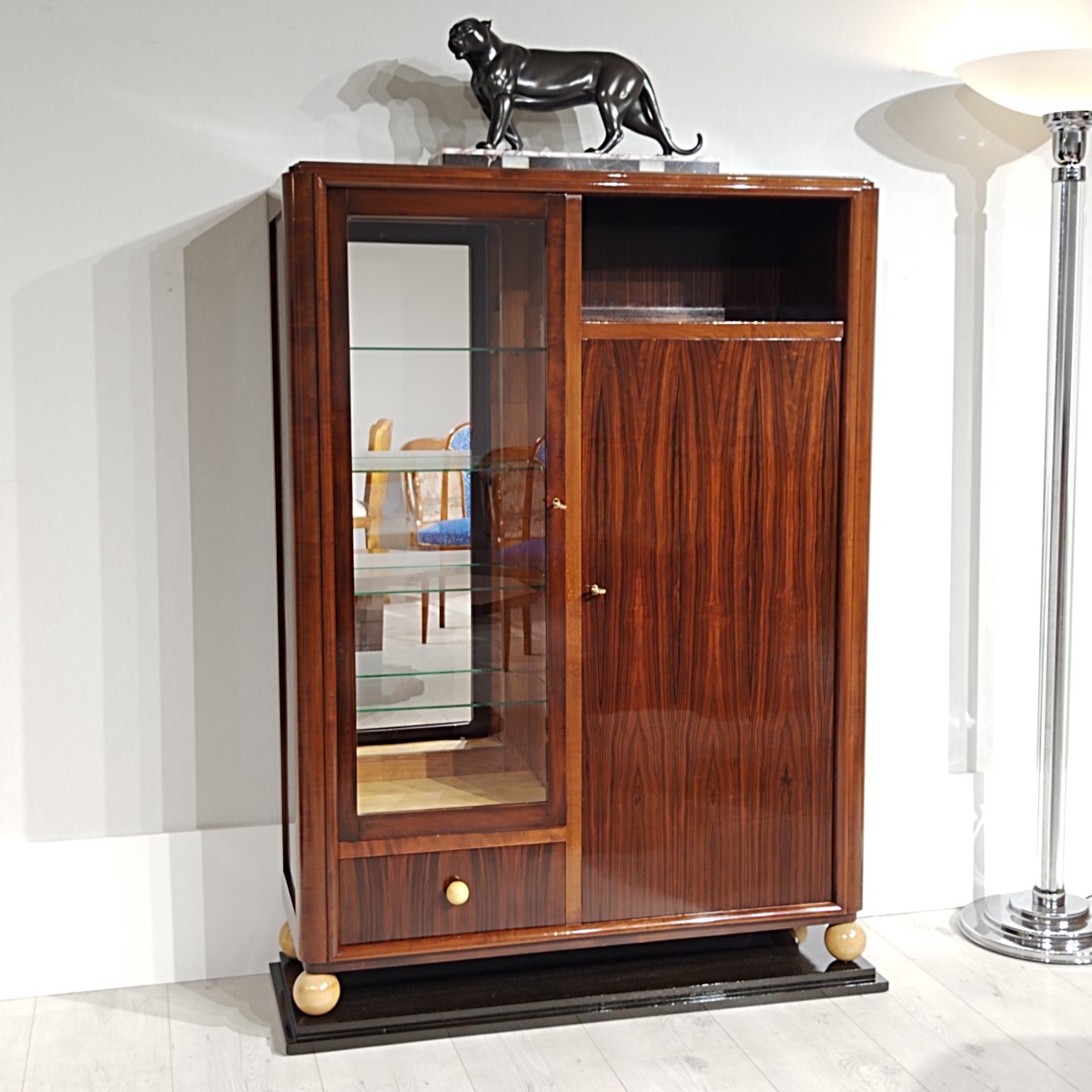 Vitrine art deco