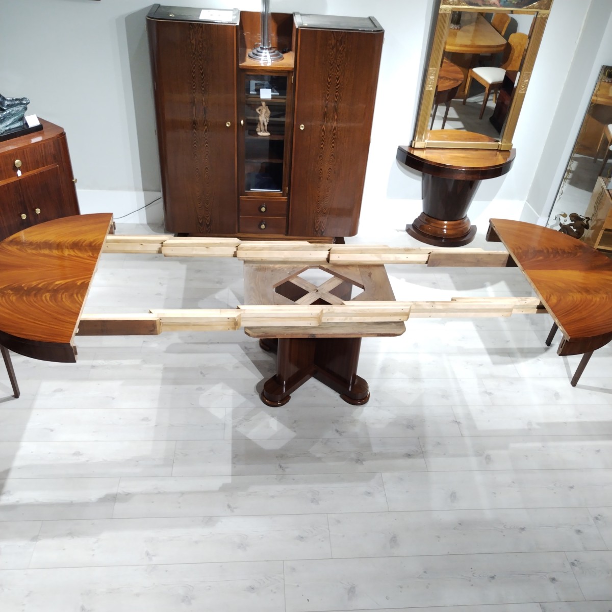 Art Deco Round Dining Table-photo-7