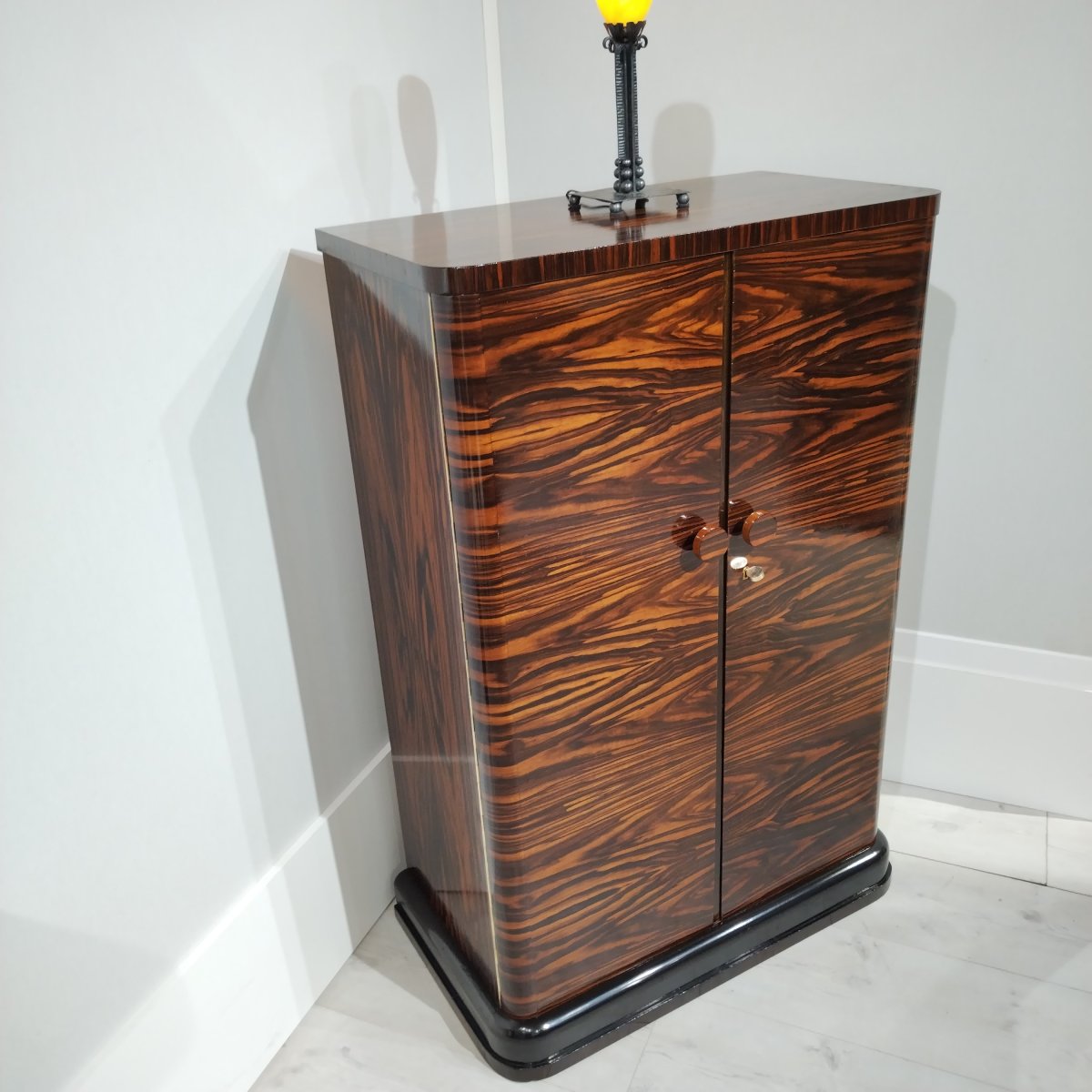 Art Deco Furniture-photo-2