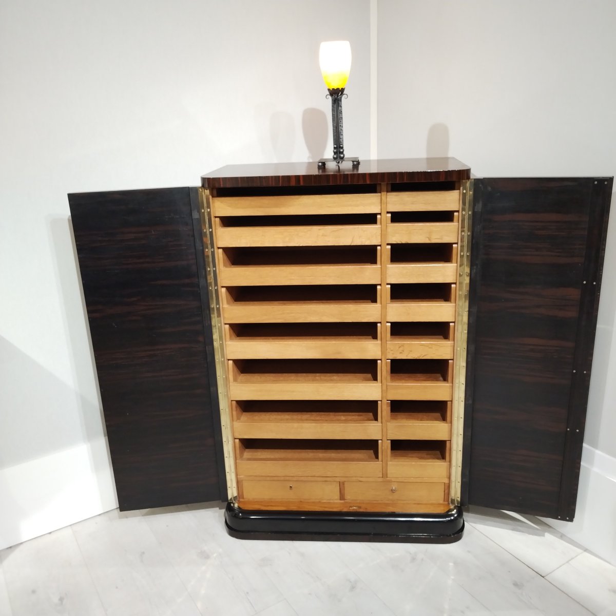 Art Deco Furniture-photo-3