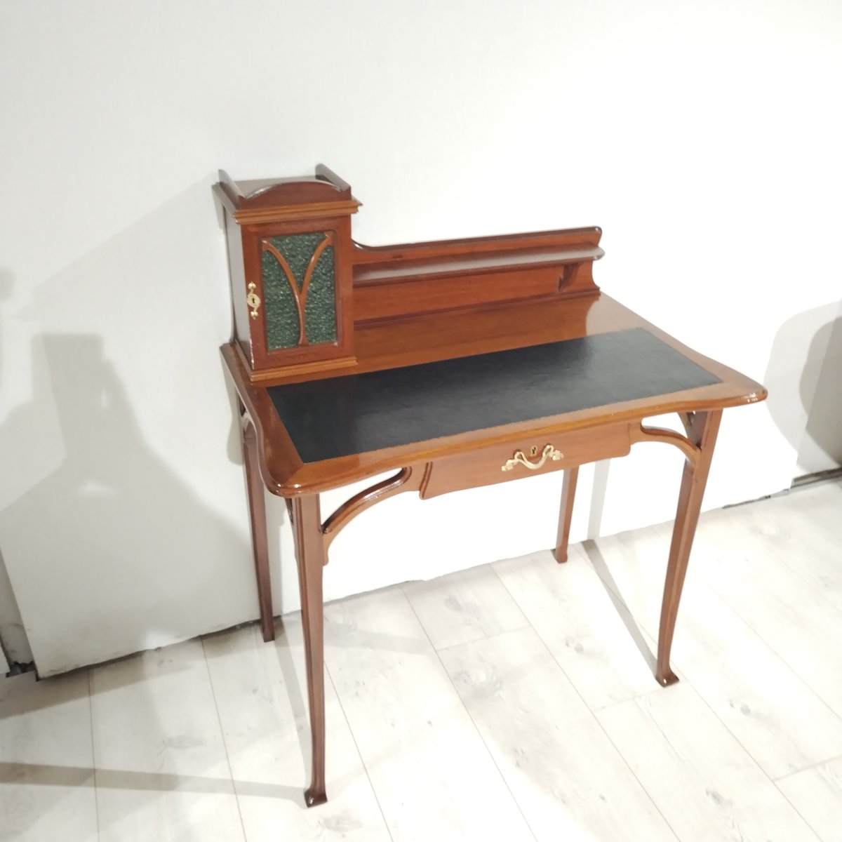 Art Nouveau Desk-photo-3