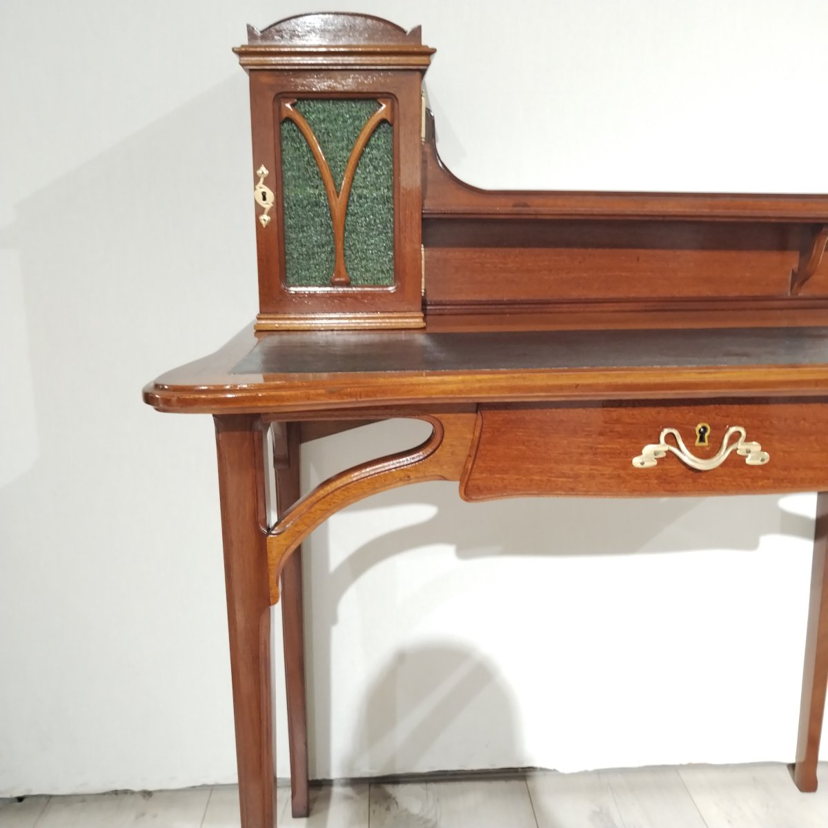 Art Nouveau Desk-photo-4