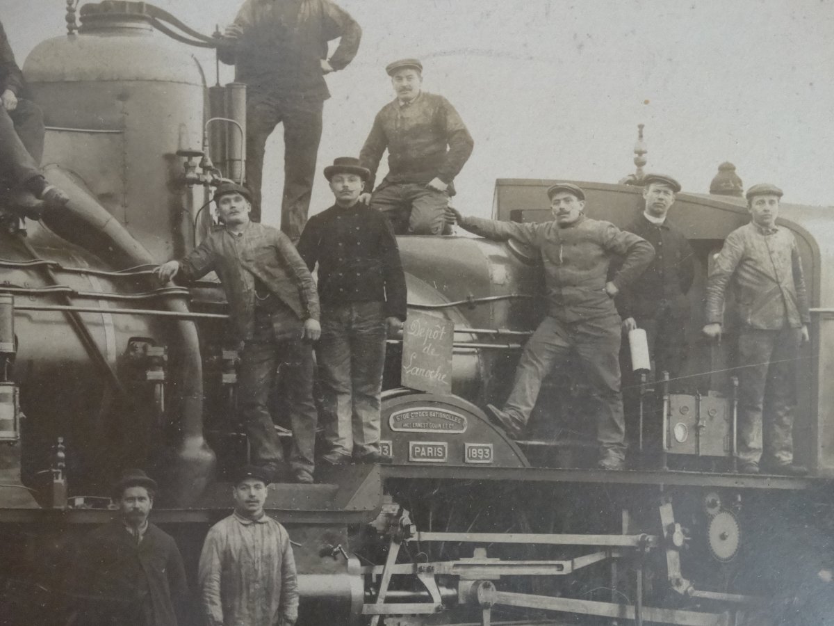 Old Photo Of Locomotive-photo-4