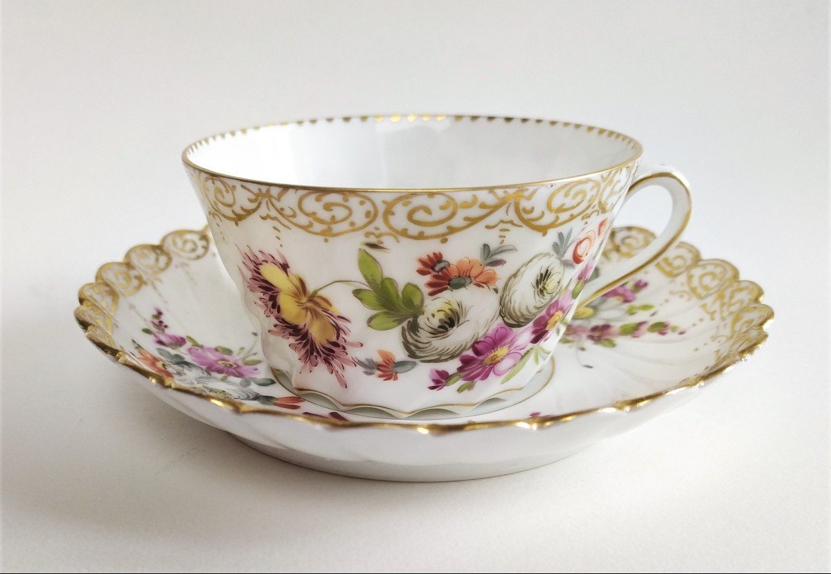 Lamm Dresden Hand Painted Porcelain Cup And Saucer 19th C-photo-2