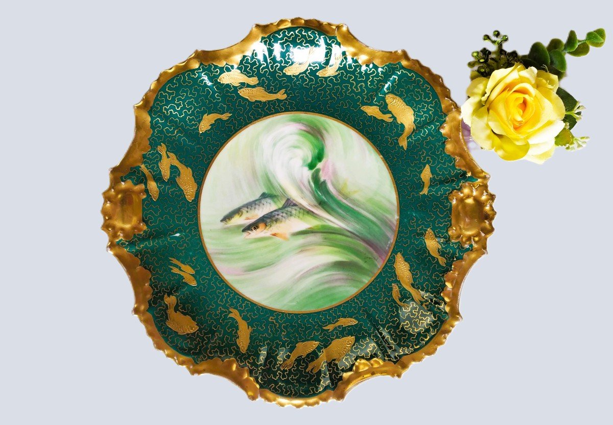 Assiette En Porcelaine De Limoges Décor Poissons Peint à La Main 