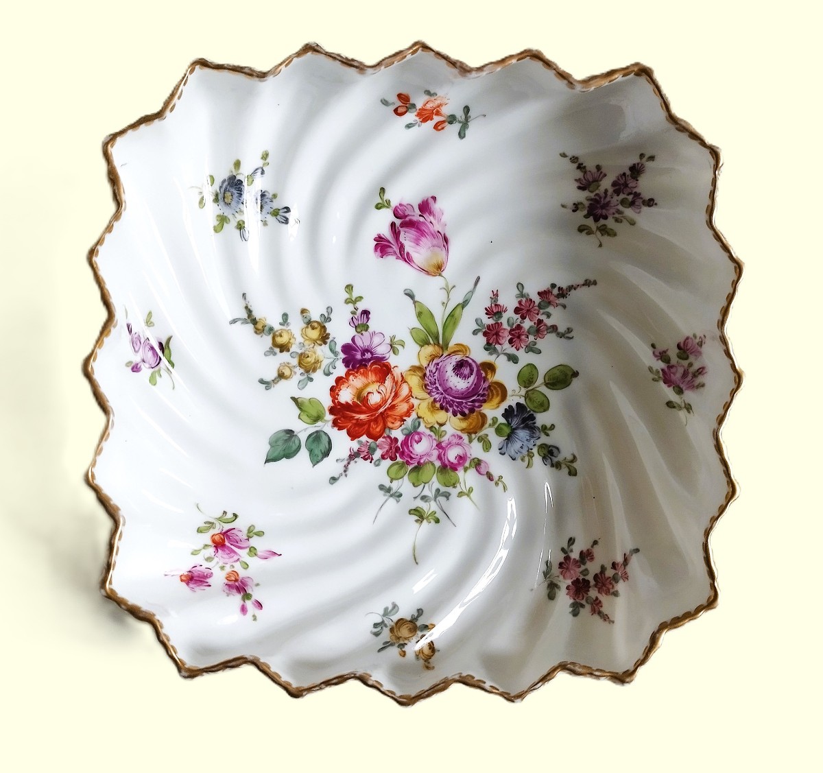 Antique Hand Painted Porcelain Fruit Bowl From Germany-photo-2
