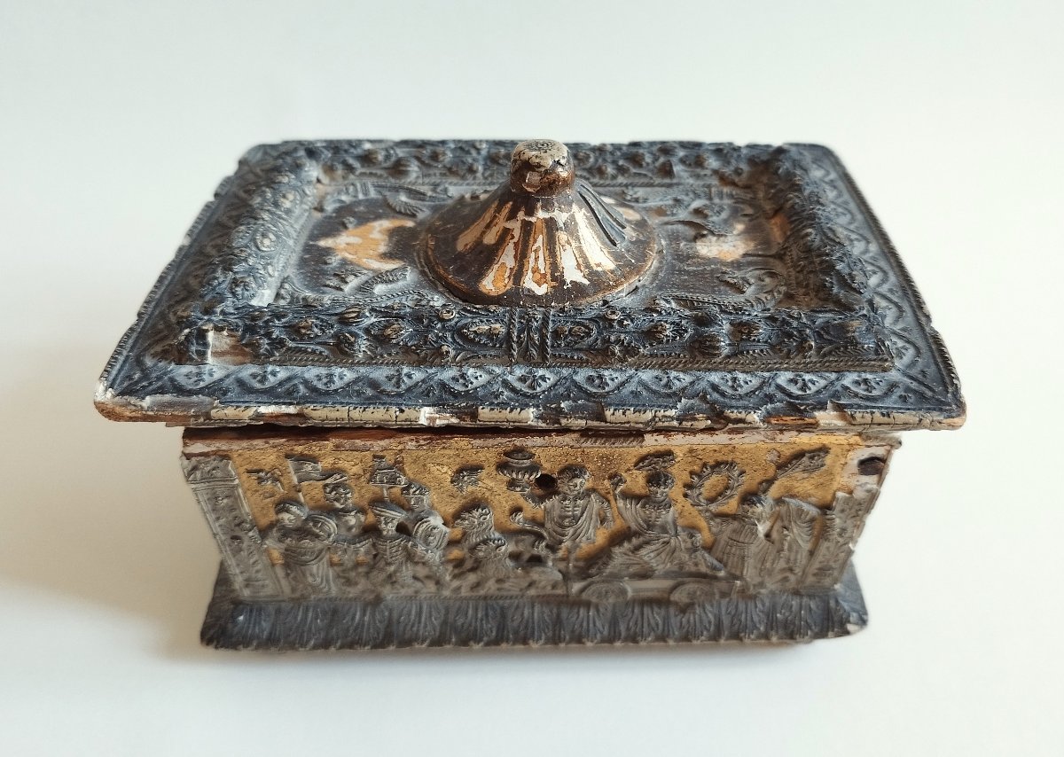 Italian Pastiglia Box 15th Century-photo-3