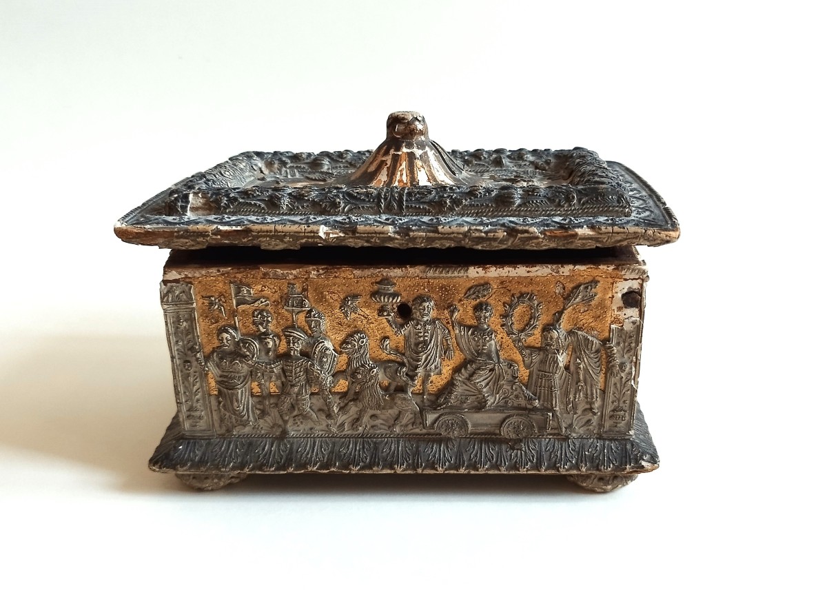 Italian Pastiglia Box 15th Century