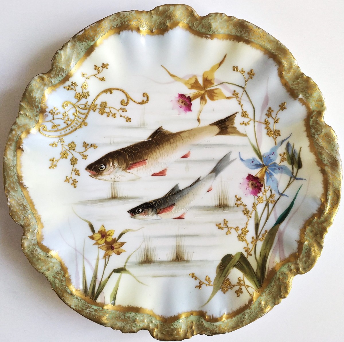 Assiette Décorative En Porcelaine Peinte Décor Poissons Limoges -photo-3