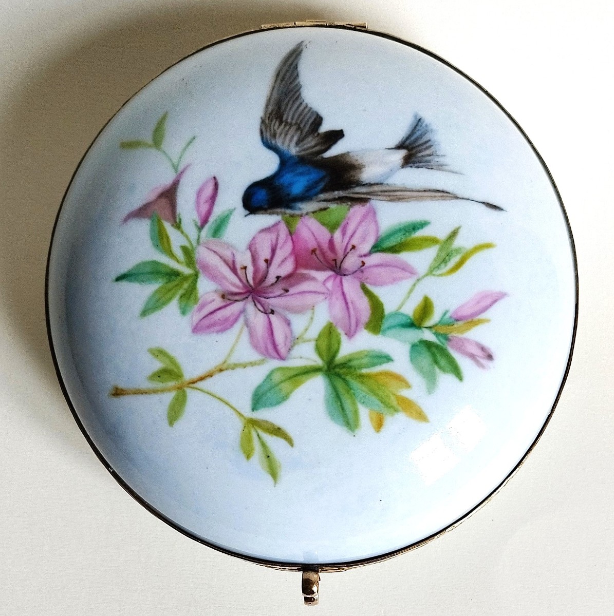 Boîte en porcelaine décor peint à la main fleurs oiseau hirondelle-photo-4