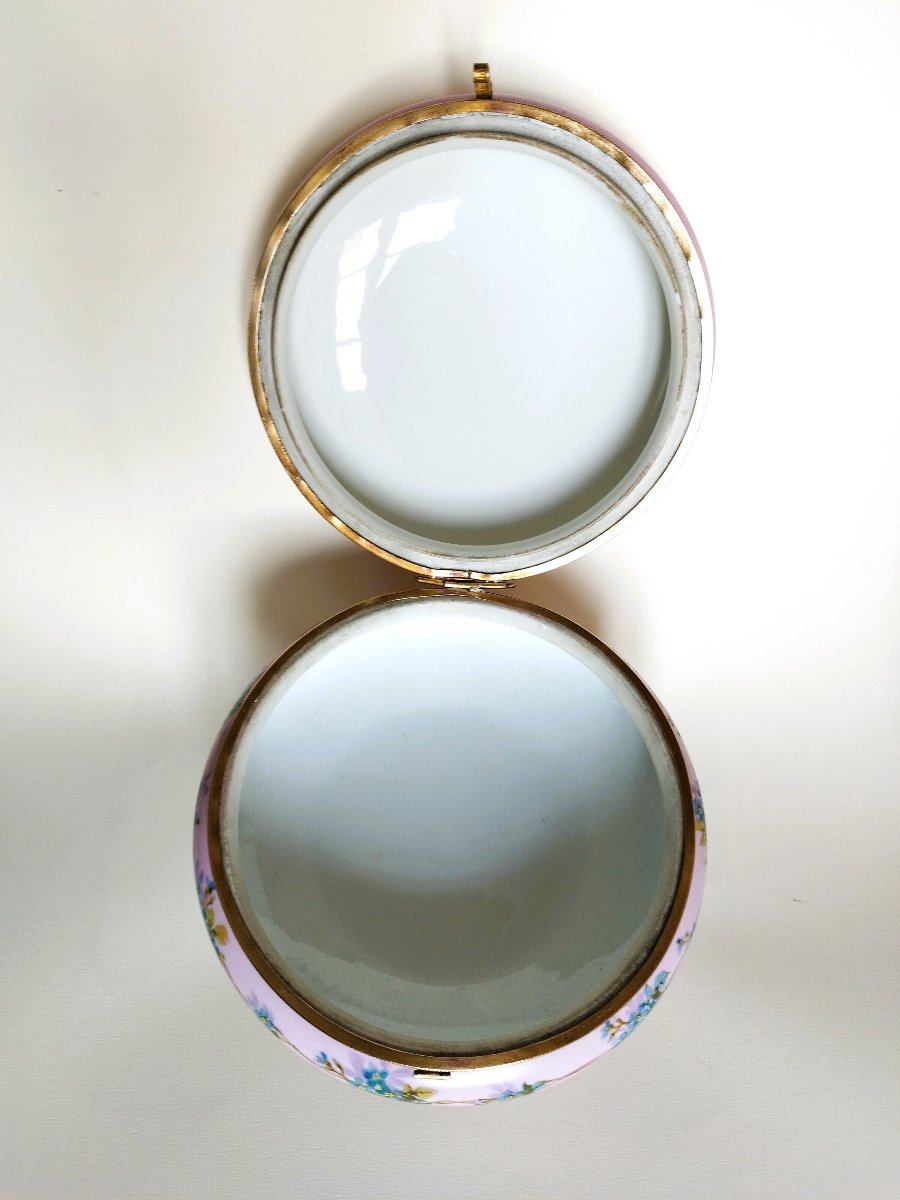 Grande boîte à bijoux ancienne bonbonnière en porcelaine peinte à la main signé-photo-4
