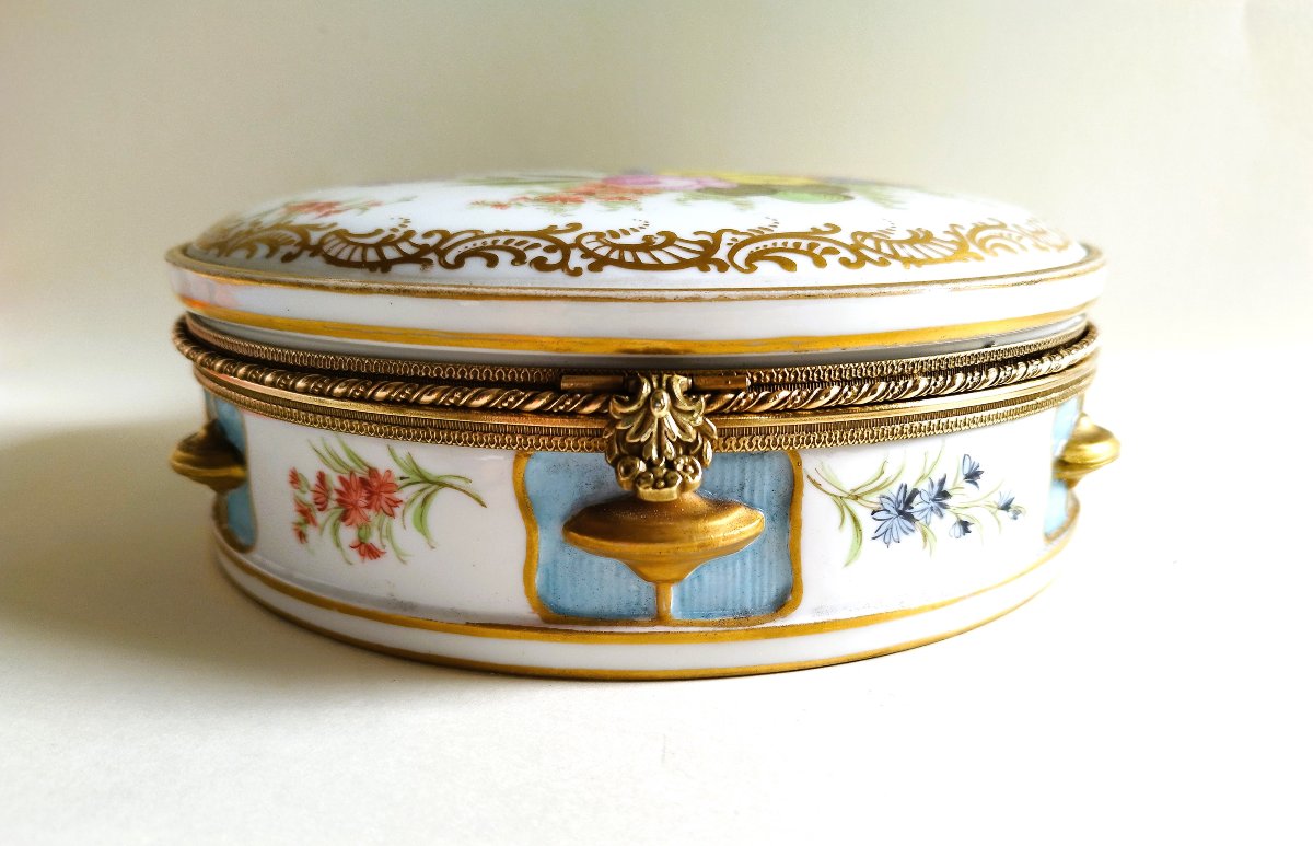 Très grande boîte en porcelaine ancienne peinte à la main Allemagne 19ème-photo-3