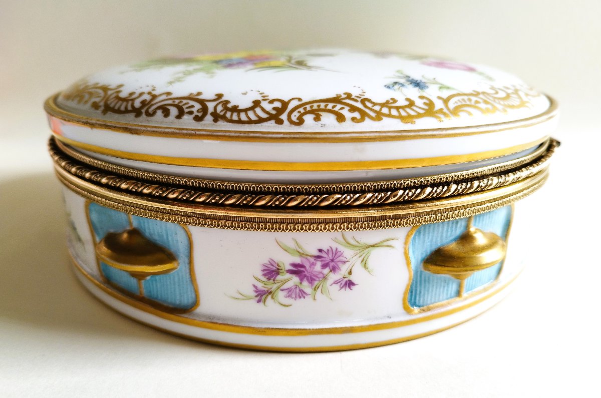 Très grande boîte en porcelaine ancienne peinte à la main Allemagne 19ème-photo-1