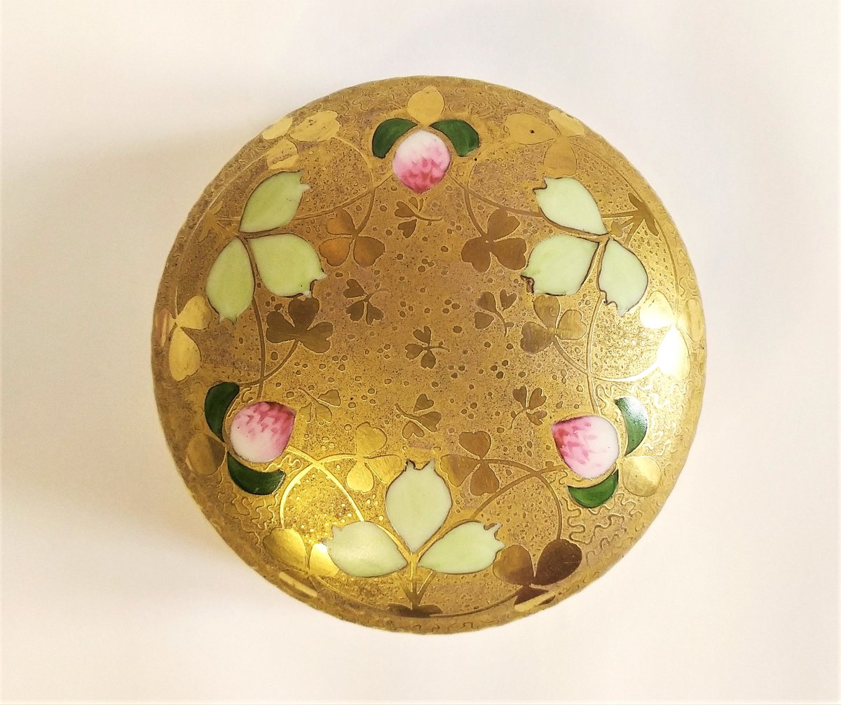 Limoges Boite En Porcelaine Peinte  à la Main Art Nouveau-photo-1