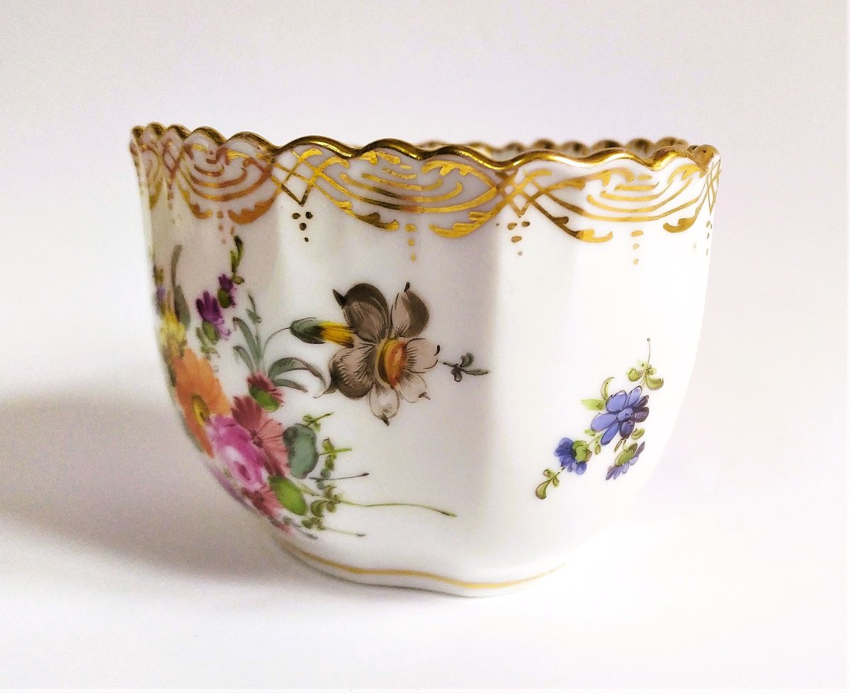  Donath Dresden  Hand Painted Porcelain Scalloped Bowl With Floral Decor-photo-4