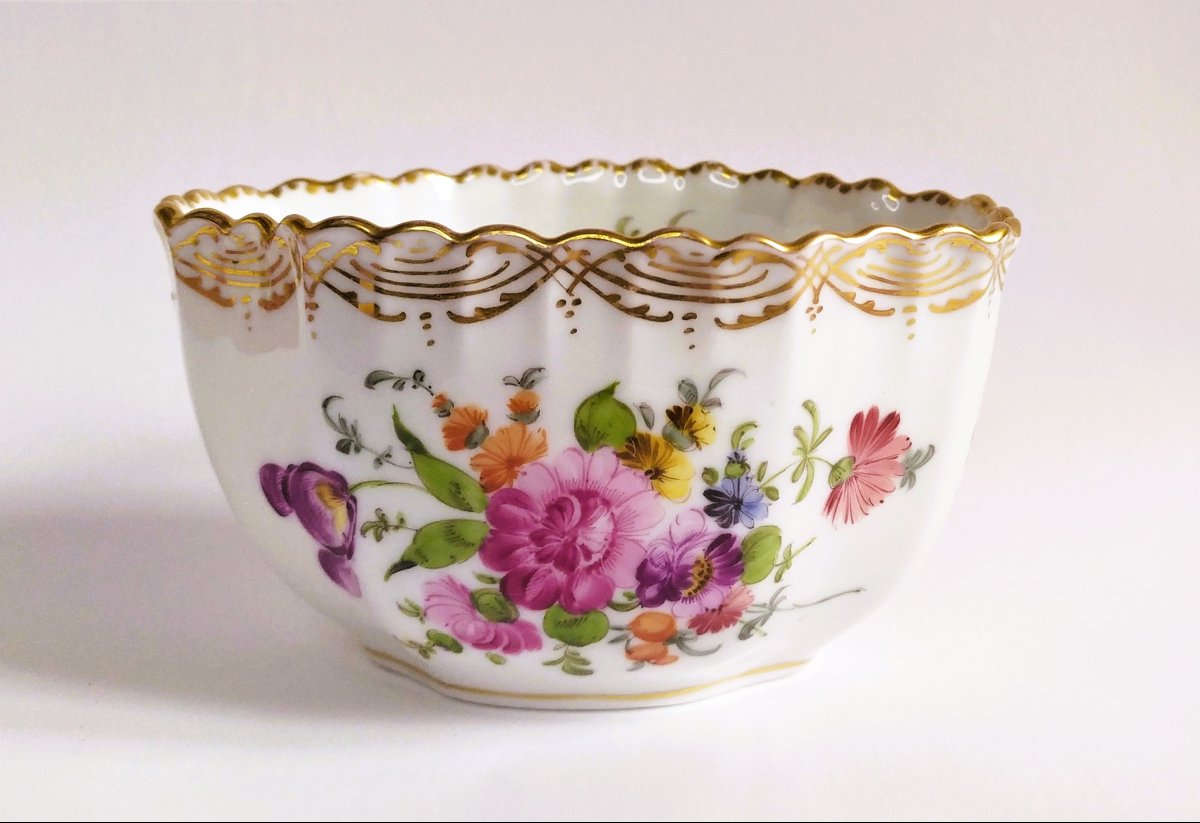  Donath Dresden  Hand Painted Porcelain Scalloped Bowl With Floral Decor